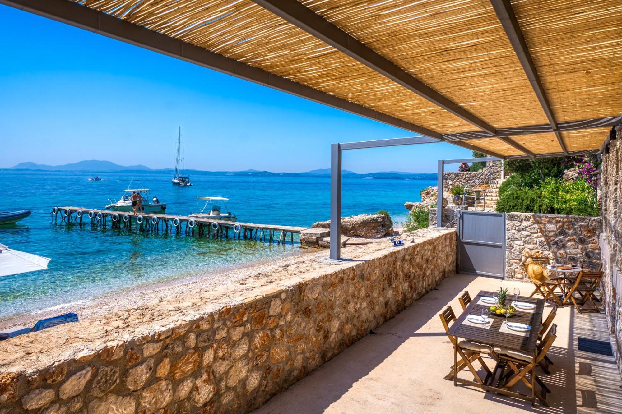 Glyfa Beach Villas Барбати Экстерьер фото