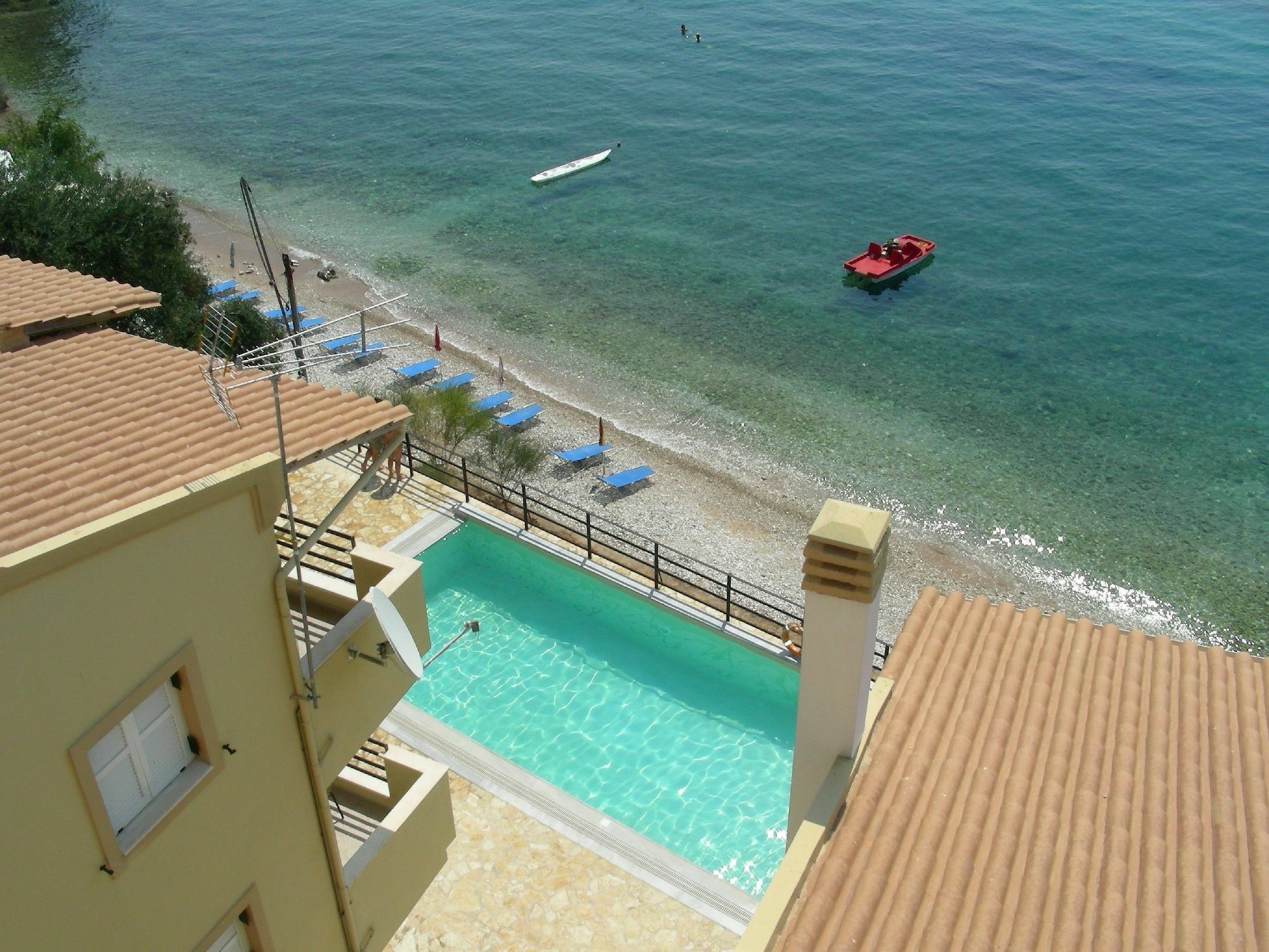 Glyfa Beach Villas Барбати Экстерьер фото