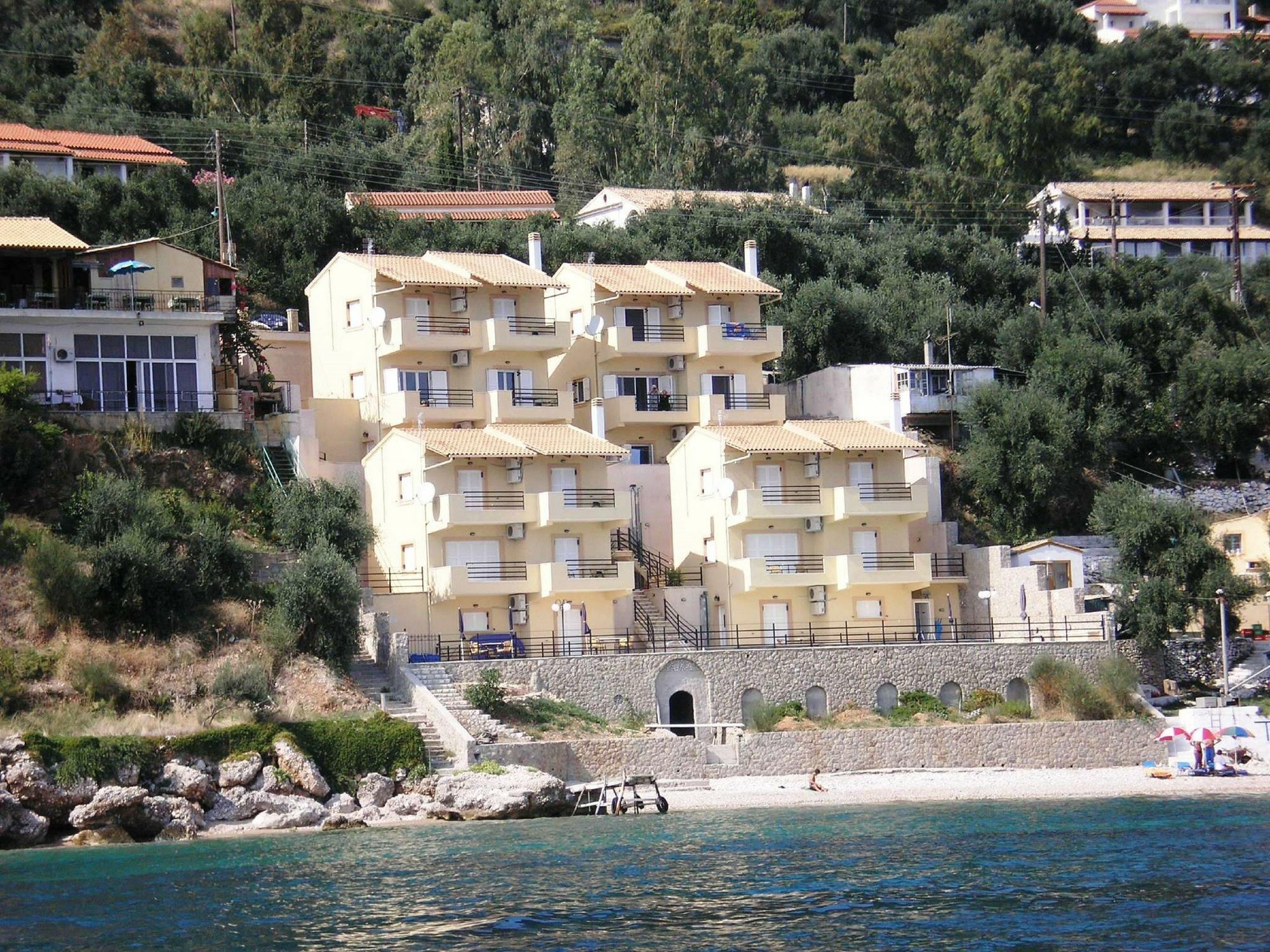 Glyfa Beach Villas Барбати Экстерьер фото